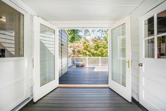 Foto del edificio - 162 N Rd