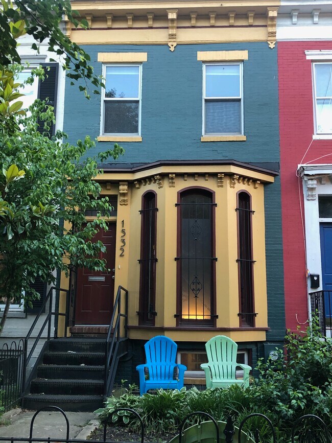front of house - 1532 8th St NW