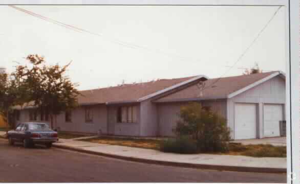 Primary Photo - 1334 W Church St