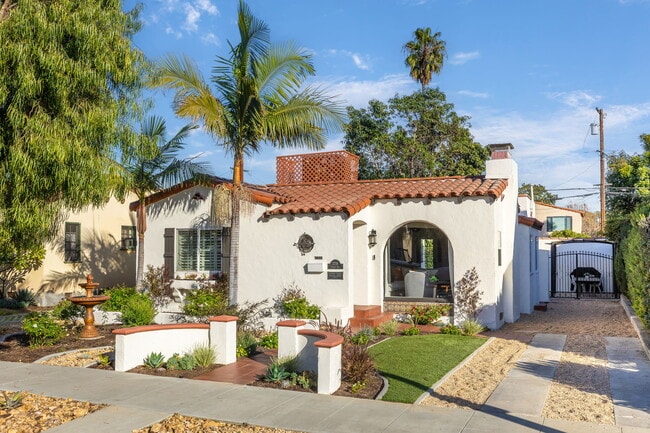 Foto del edificio - 3758 Gaviota Ave