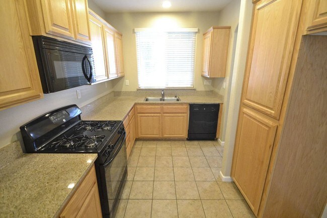 Building Photo - 4254 Natomas Central Dr