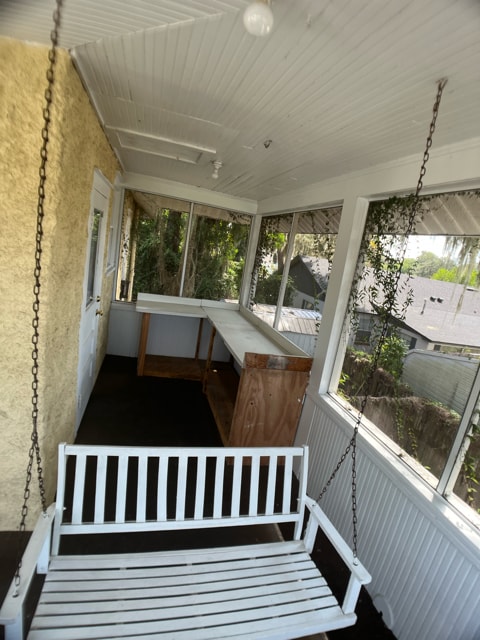 Building Photo - 20 E Wilt Ave