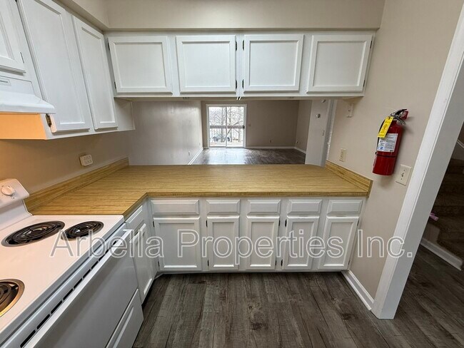 Foto del edificio - 420 W Jackson Blvd