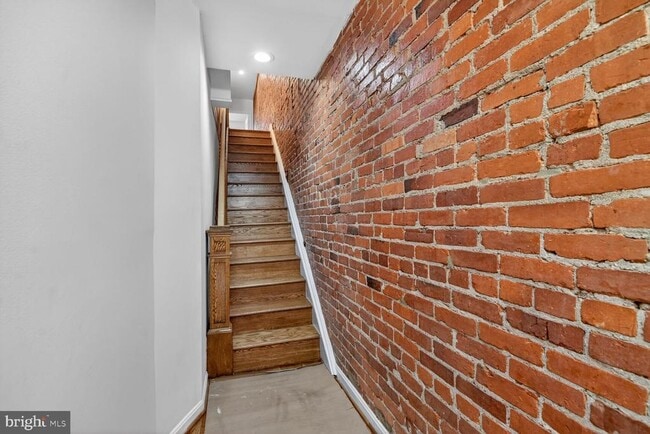 Building Photo - 1729 U St NW