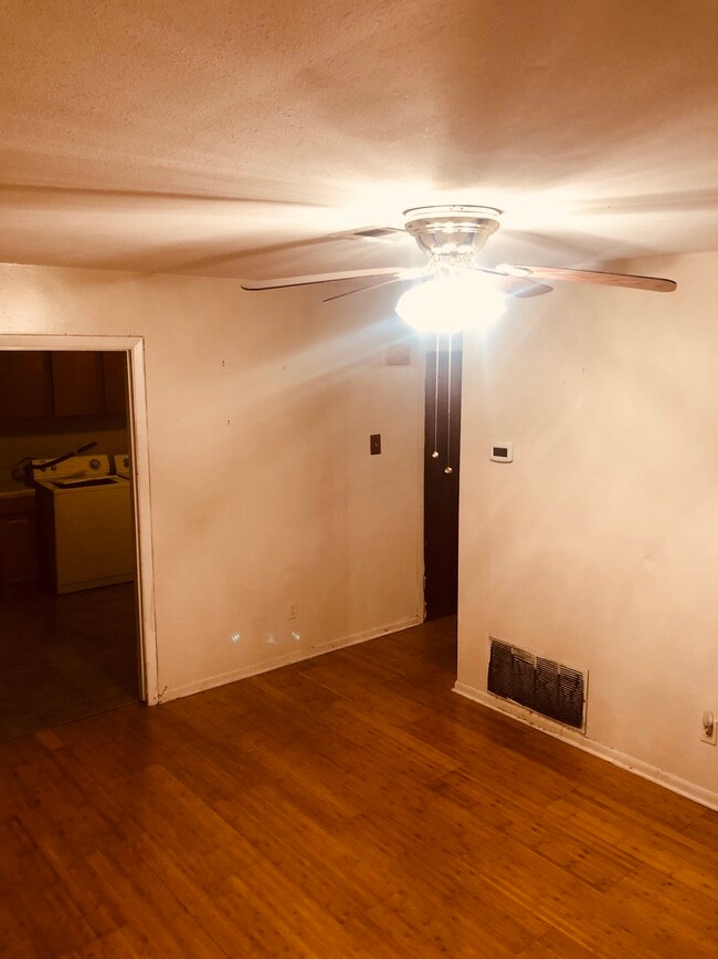 Foto del edificio - 13429 N Nemours St