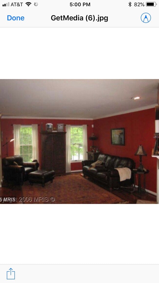 Living room - 29 Steeple Ct