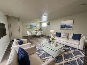 Building Photo - 3440 S 200 E