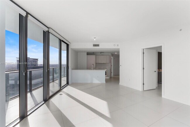 Foto del edificio - 501 NE 31st St