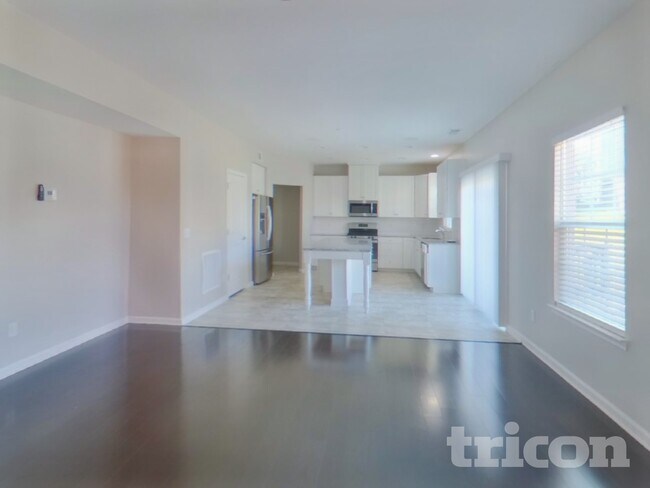 Foto del edificio - 2920 Cherry Point Ln