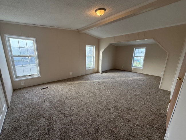 Building Photo - 2500 Mann Rd