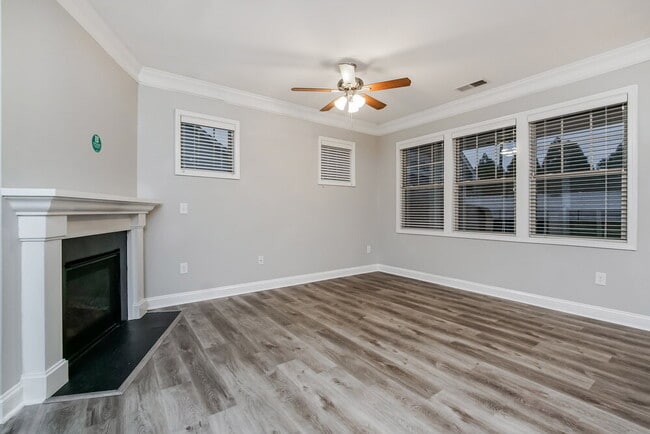 Building Photo - 108 Heathwood Dr