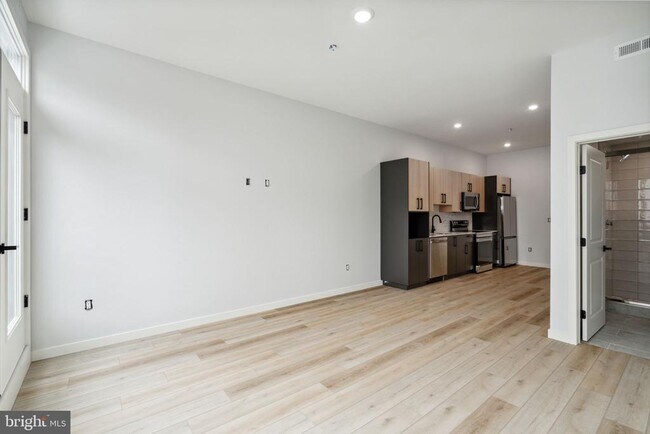 Building Photo - 1112 E Berks St