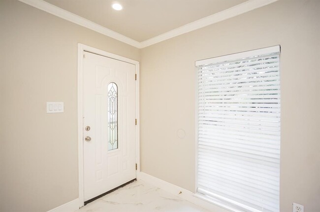 Building Photo - 11614 Brookledge Dr