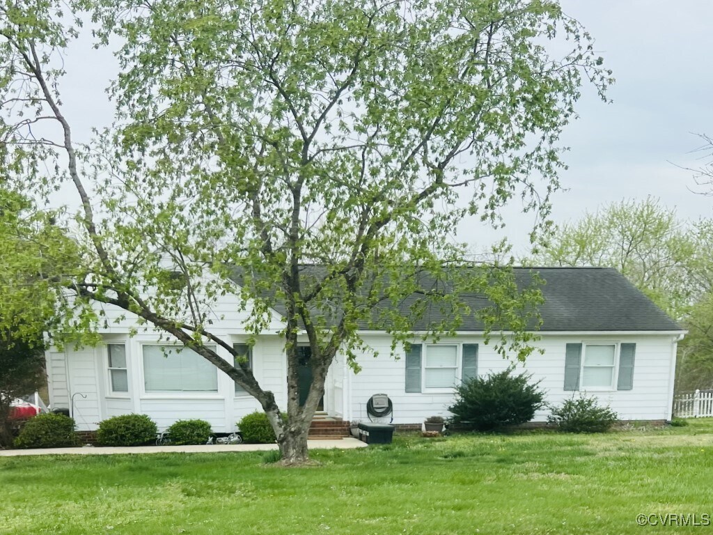 Foto principal - 6415 Chenault Way