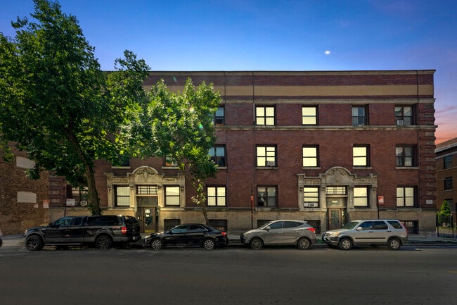 Building Photo - Montrose Point Apartments