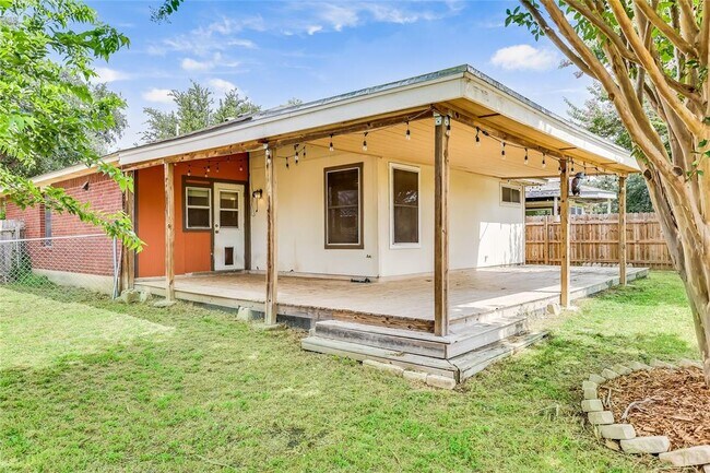 Foto del edificio - 14313 Lemongrass Ln