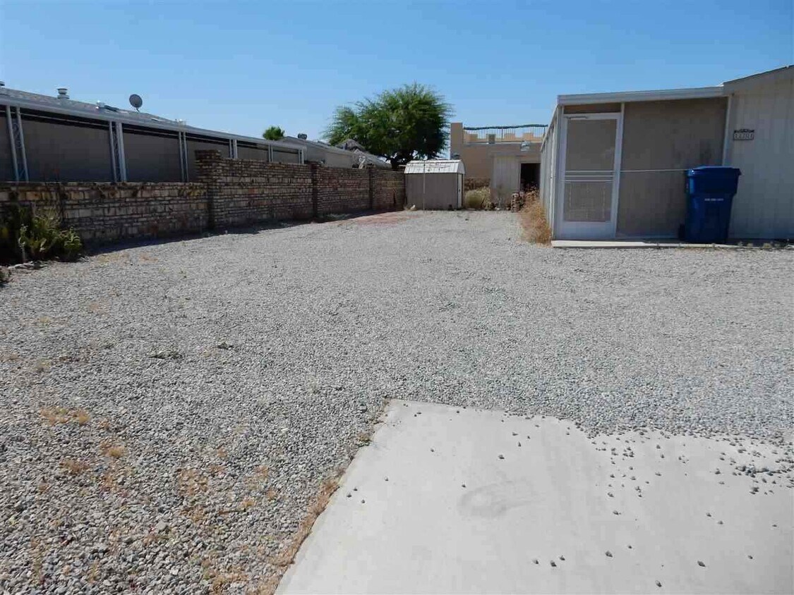 13701 E 50th Dr, Yuma, AZ 85367