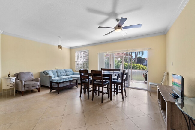 Building Photo - 4610 Saint Croix Ln