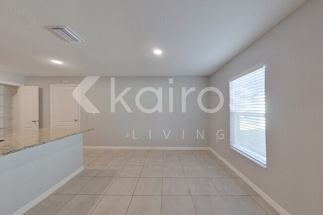 Foto del edificio - 8460 Indian Laurel Ln