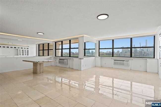 Building Photo - 7004 JFK Blvd E