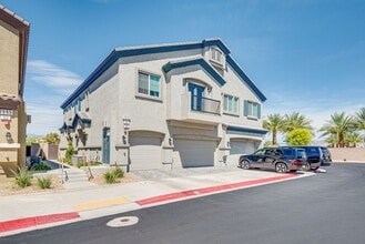 Building Photo - 7575 Emerald Stars St