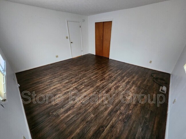 Foto del edificio - 510 N Virginia St