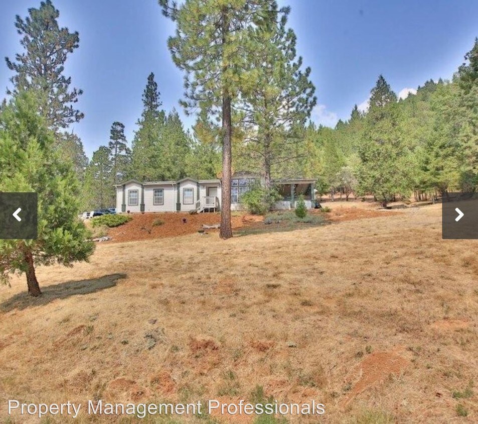 Primary Photo - 3 br, 2 bath House - 300 Agee Drive