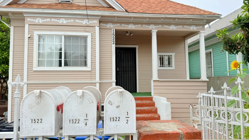 Building Photo - 1522 W 29th St