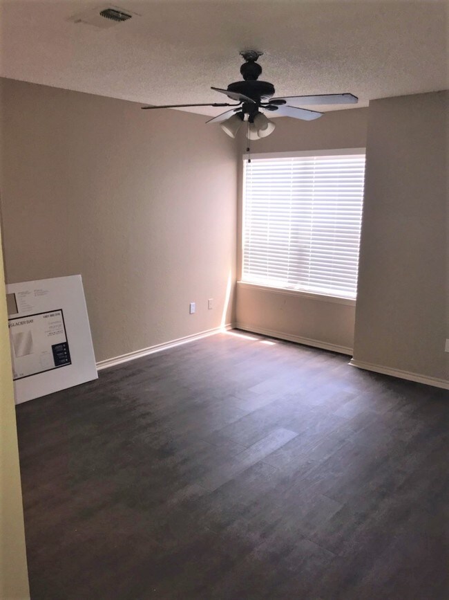 Fotografía del edificio - 1044 34th NE