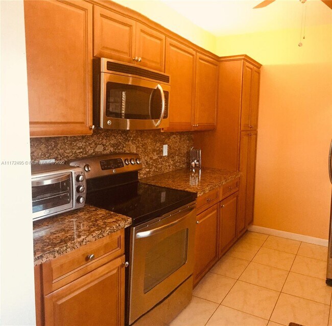 Foto del edificio - 630 Layne Blvd