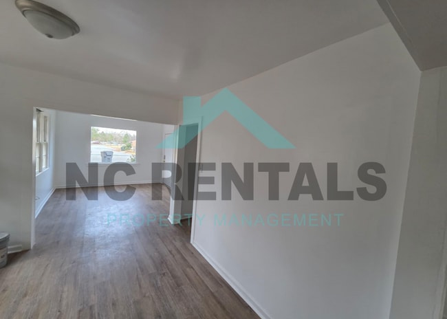 Foto del edificio - 226 Wayne Ave