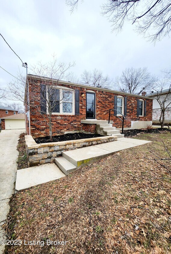 4508 Gaudet Rd, Louisville, KY 40299 House Rental in Louisville, KY