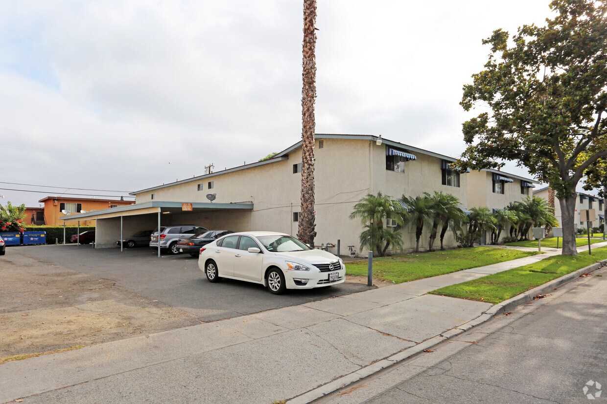 Foto del edificio - 12531 Sunswept Ave
