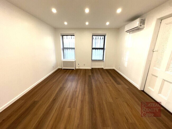 Foto del edificio - 364 Marion St