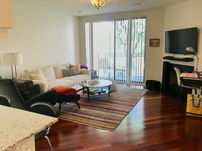 Foto del edificio - 1720 Oak Ave