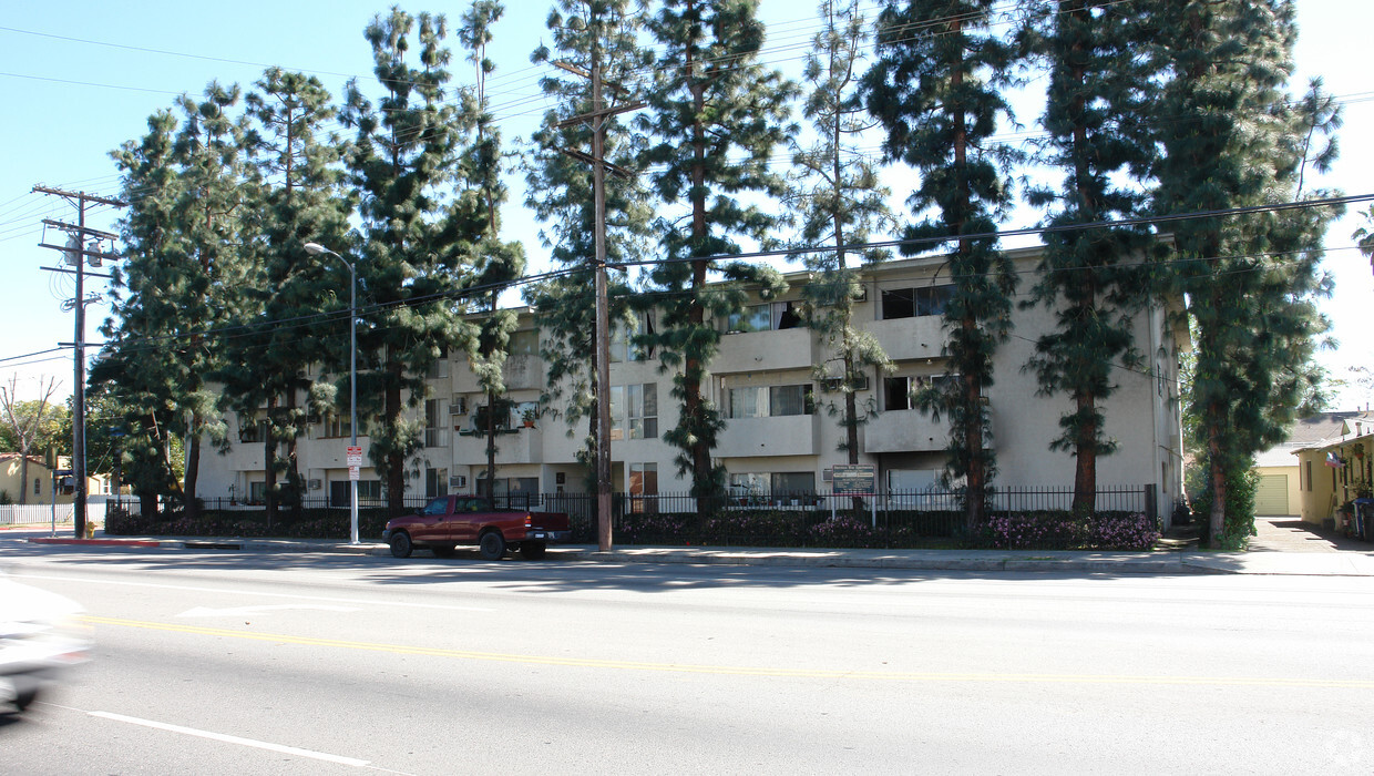 Building Photo - Sherman Way Apartments