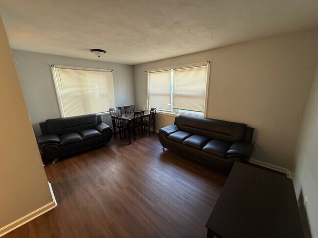 Foto del edificio - 138 Franklin St