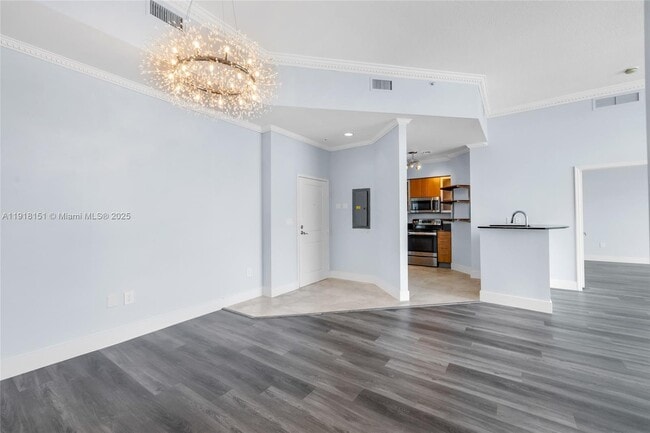 Foto del edificio - 7900 Harbor Island Dr