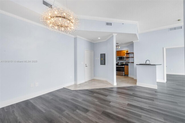 Building Photo - 7900 Harbor Island Dr