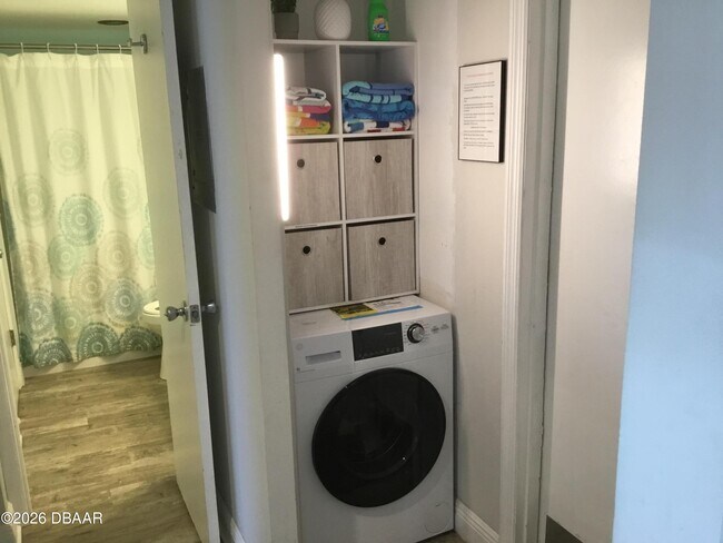 Building Photo - 1571 S Atlantic Ave