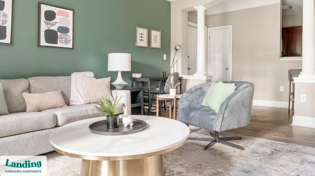 Building Photo - 925 Canterbury Rd NE