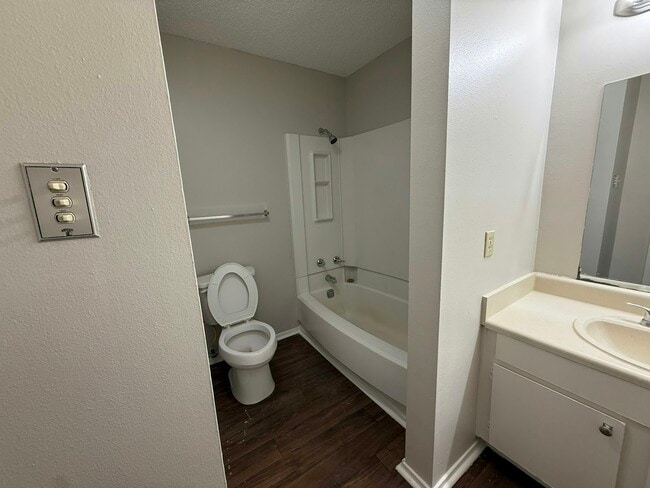 Building Photo - 201 High Meadows Blvd