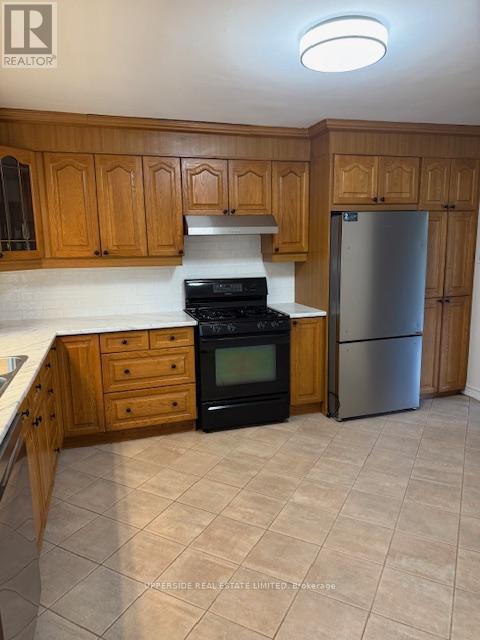 Building Photo - 19 Palm Dr