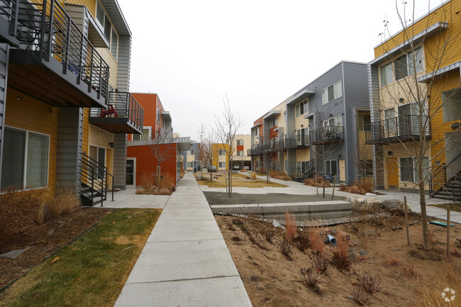 Building Photo - Aria Apartments