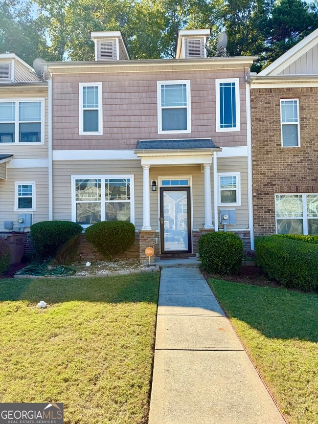 Building Photo - 6327 Ellenwood Dr