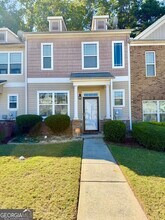 Building Photo - 6327 Ellenwood Dr