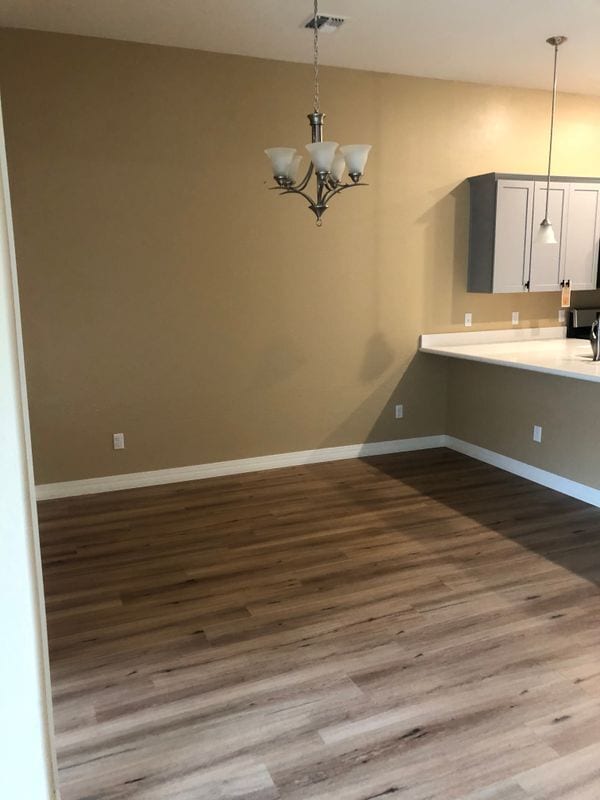 Foto del edificio - 5593 N Brinson Ln