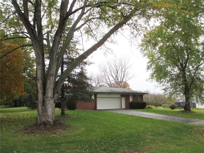 Building Photo - 6302 Donaldson Dr