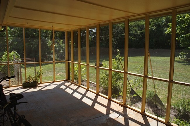 Foto del edificio - 215 Rumson Rd