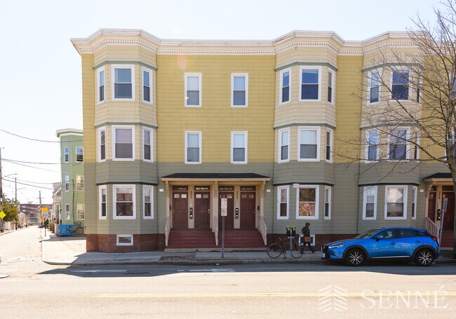 Foto del edificio - 250 Somerville Ave